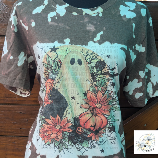 Halloween Shirt Cute Ghost Halloween Shirt Spooky Tee Spooky Vibes Halloween Sweatshirt Distressed Tee Bleached Tshirt