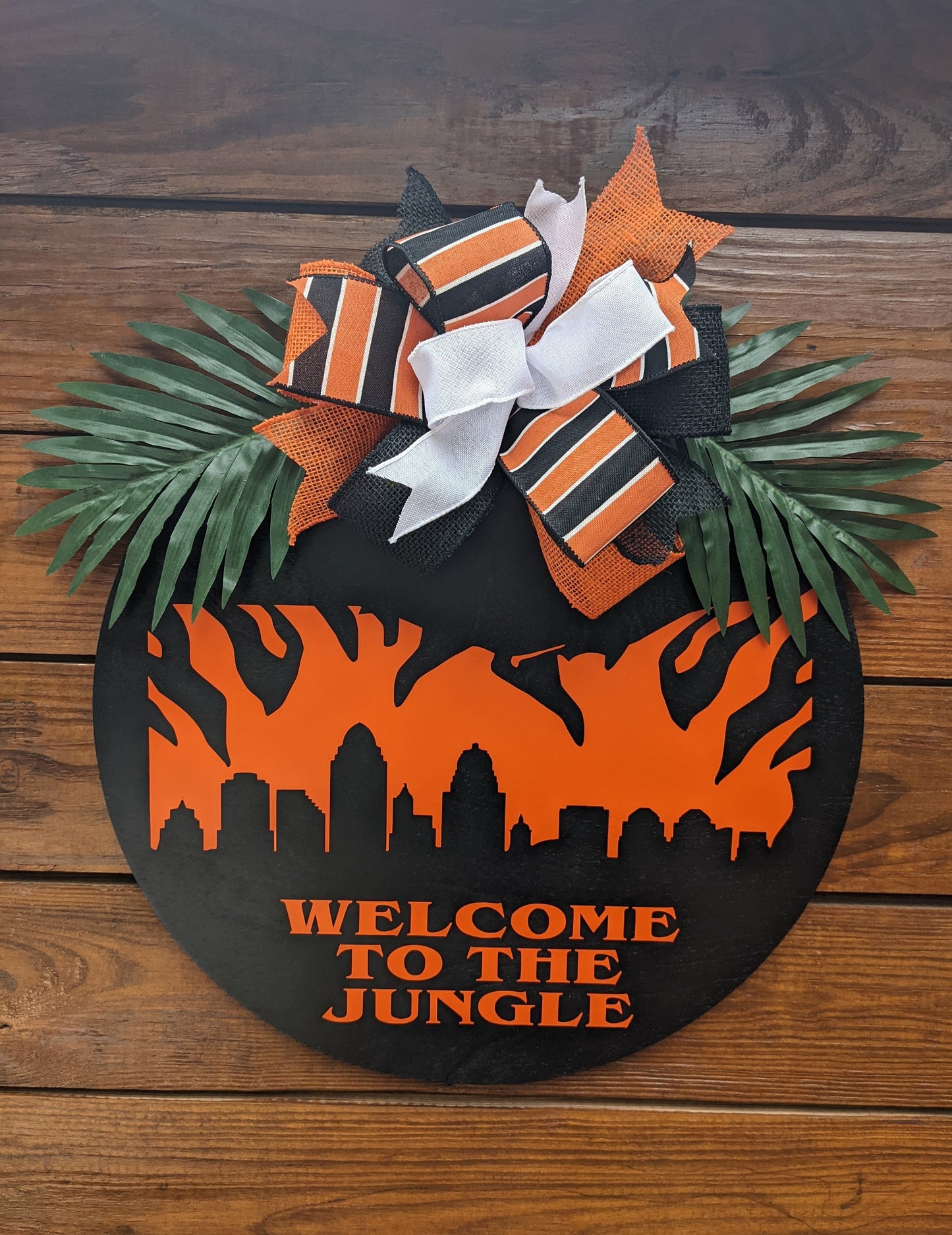 Cincinnati Bengals Door Hanger, WHO DEY, Football Door Sign, Wreath Football ,Bengals Wreath Home Sign, Welcome to The Jungle